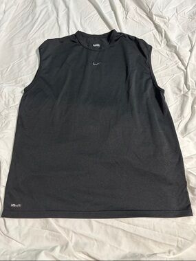 Nike Men’s Black Sleeveless Dri-FIT Training Tank